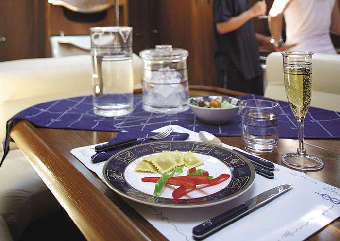 tableware.jpg